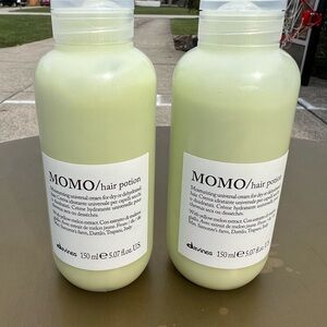 Davines MOMO Hydrating Hair Cream in Light Green